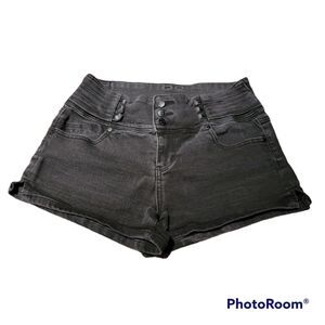 Vanity Collection Women's Size 29, 26 X 2, Black Demin Jean Shorts.